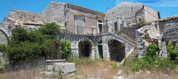 Casa de 2 habitaciónes en Modica, Italy No. 226573 15