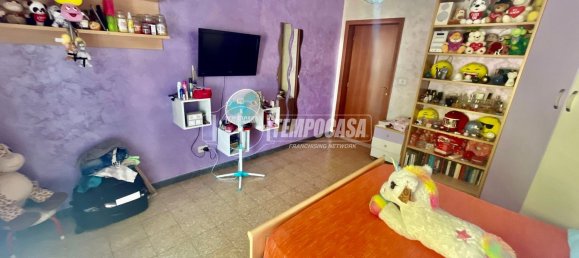 5 rooms Apartment in Pescara, Italy No. 258813 12