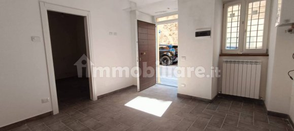 1 bedroom Apartment in Spoleto, Italy No. 301004 5