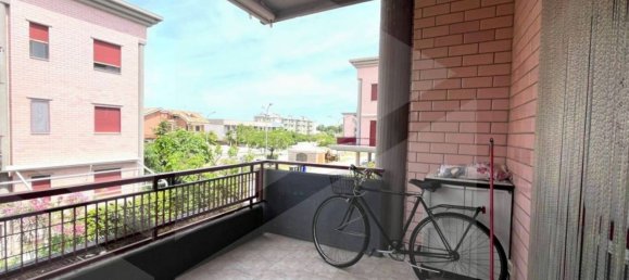 3 rooms Apartment in Campomarino, Italy No. 18832 7