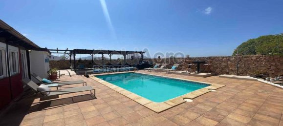 4 bedrooms Villa in Caleta De Fuste, Spain No. 145766 39