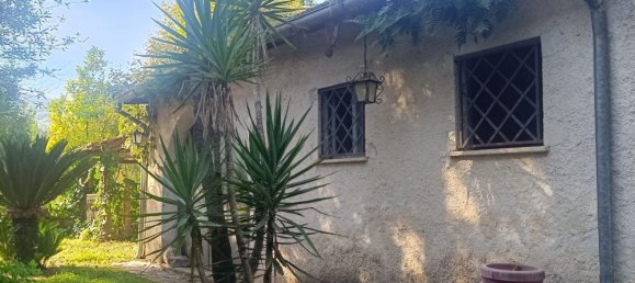 5 Schlafzimmer Villa in Sant'Apollinare, Italy, Nr. 371926 12