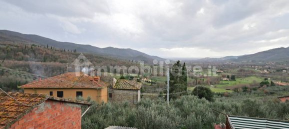 2 Schlafzimmer Haus in Castiglion Fiorentino, Italy, Nr. 84377 13