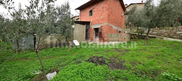 2 Schlafzimmer Haus in Castiglion Fiorentino, Italy, Nr. 84377 15