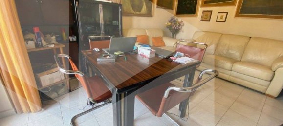 2 rooms Apartment in Bari, Italy No. 25005 4