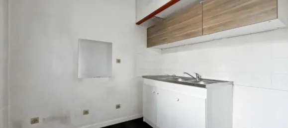 Apartamento de 1 dormitorio en Lyon, France No. 351098 4