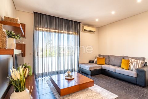 Квартира с 3 спальнями в Гильябреу, Португалия № 219732