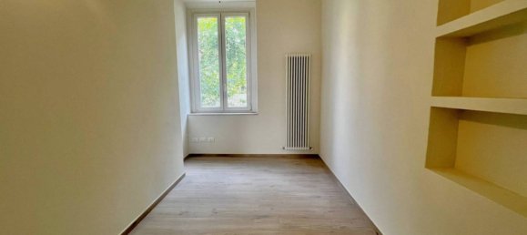 Duplex T2 em Empoli, Italy N.º 197166 10