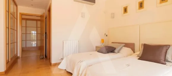 Casa de 3 dormitorios en Lagoa, Portugal No. 153557 31