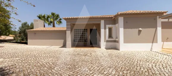 Casa de 3 dormitorios en Lagoa, Portugal No. 153557 9