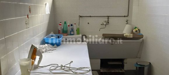 4 bedrooms Villa in Erba, Italy No. 2862 10