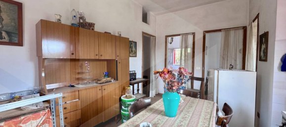 Вилла с 3 комнатами в Остуни, Италия № 23060 3