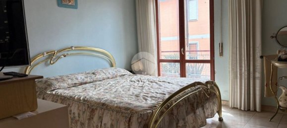 4 bedrooms Apartment in Rome, Italy No. 377769 13