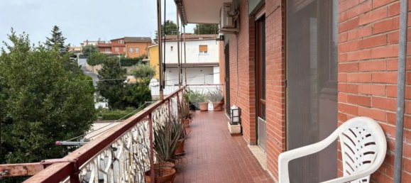 4 bedrooms Apartment in Rome, Italy No. 377769 29