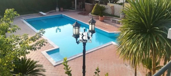 7 rooms Villa in Frascati, Italy No. 19091 5