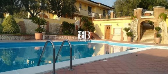 7 rooms Villa in Frascati, Italy No. 19091 4