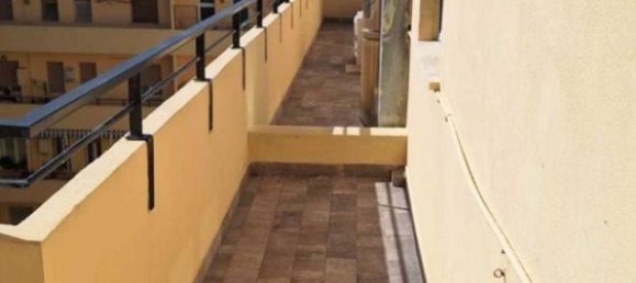 2 Schlafzimmer Wohnung in Livorno, Italy, Nr. 352051 6