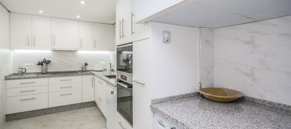 3 bedrooms Apartment in Marbella, Spain No. 147646 5