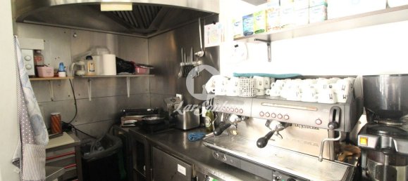 Gewerbliche Immobilie in Vila Nova de Gaia, Portugal 25m², Nr. 43066 9