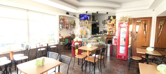 Gewerbliche Immobilie in Vila Nova de Gaia, Portugal 25m², Nr. 43066 5