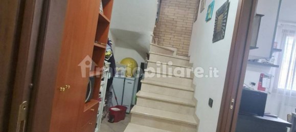 2 bedrooms House in Orzinuovi, Italy No. 303516 4