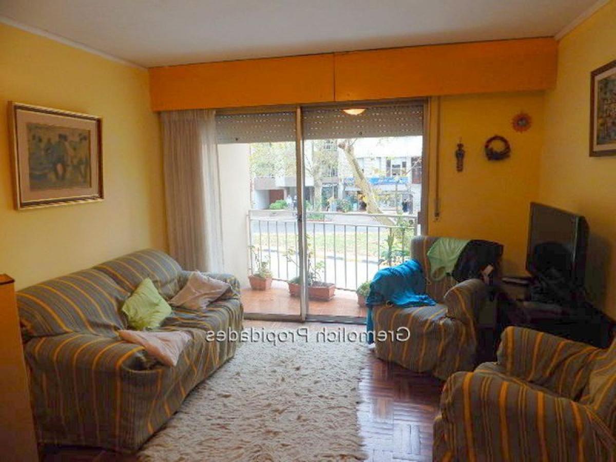 Квартира с 2 спальнями в Монтевидео, Уругвай № 12449