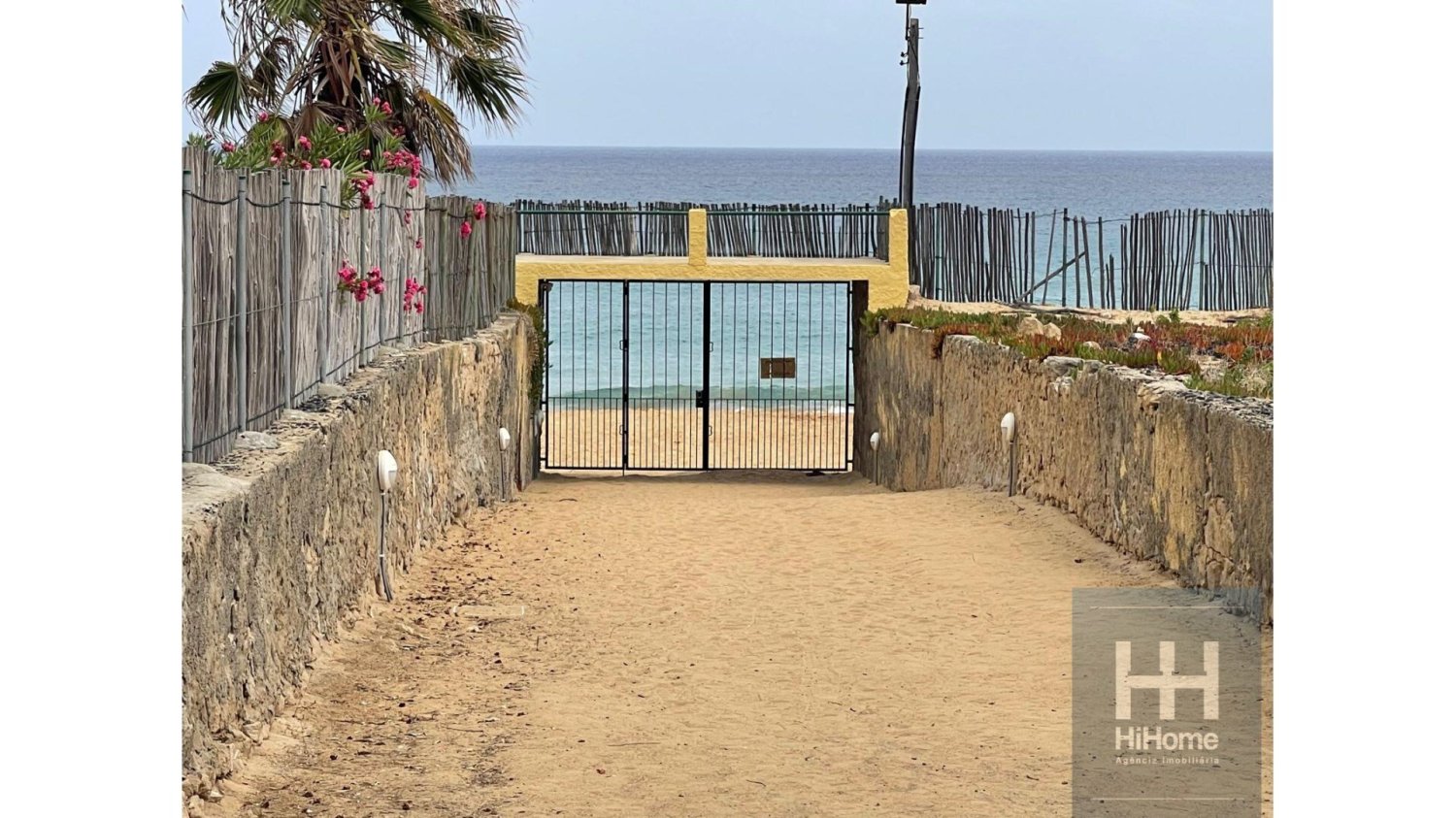 2 bedrooms House in Porto Santo, Portugal No. 213112