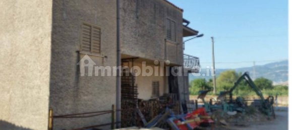 1-salle Entrepôt à Sala Consilina, Italy No. 279287 2