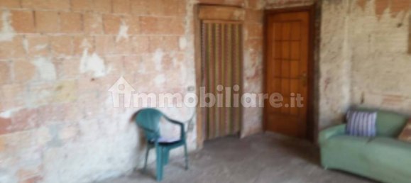 1-salle Entrepôt à Sala Consilina, Italy No. 279287 8