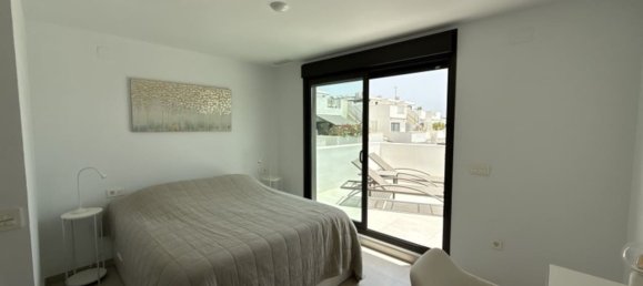 Пентхаус с 3 спальнями в Аликанте, Испания № 188723 24