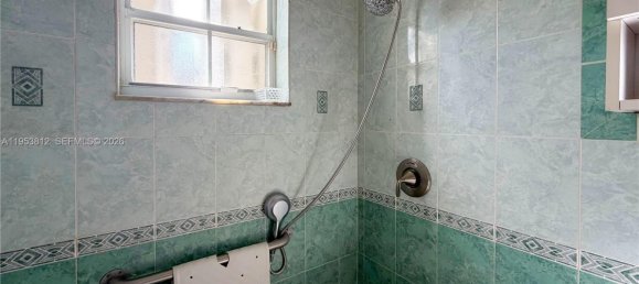 3 dormitorios villa en venta en Miami, Miami-Dade, Florida, USA № 615763 13