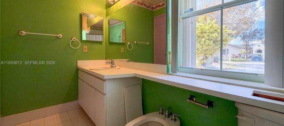 3 dormitorios villa en venta en Miami, Miami-Dade, Florida, USA № 615763 4