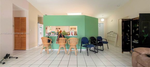 3 dormitorios villa en venta en Miami, Miami-Dade, Florida, USA № 615763 28