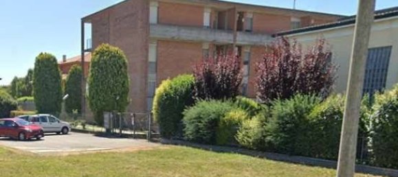 2 bedrooms Apartment in Parma, Italy No. 293393 8