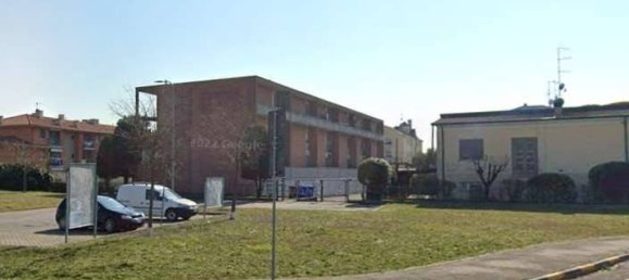 2 bedrooms Apartment in Parma, Italy No. 293393 2