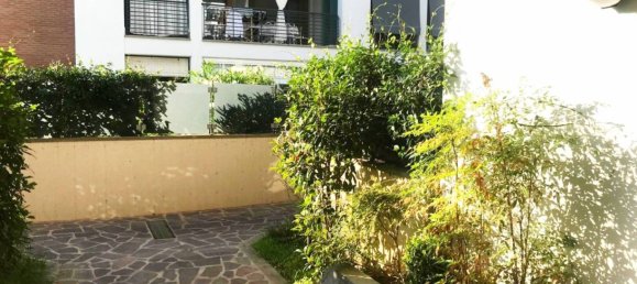 1 bedroom Apartment in Rome, Italy No. 197758 9