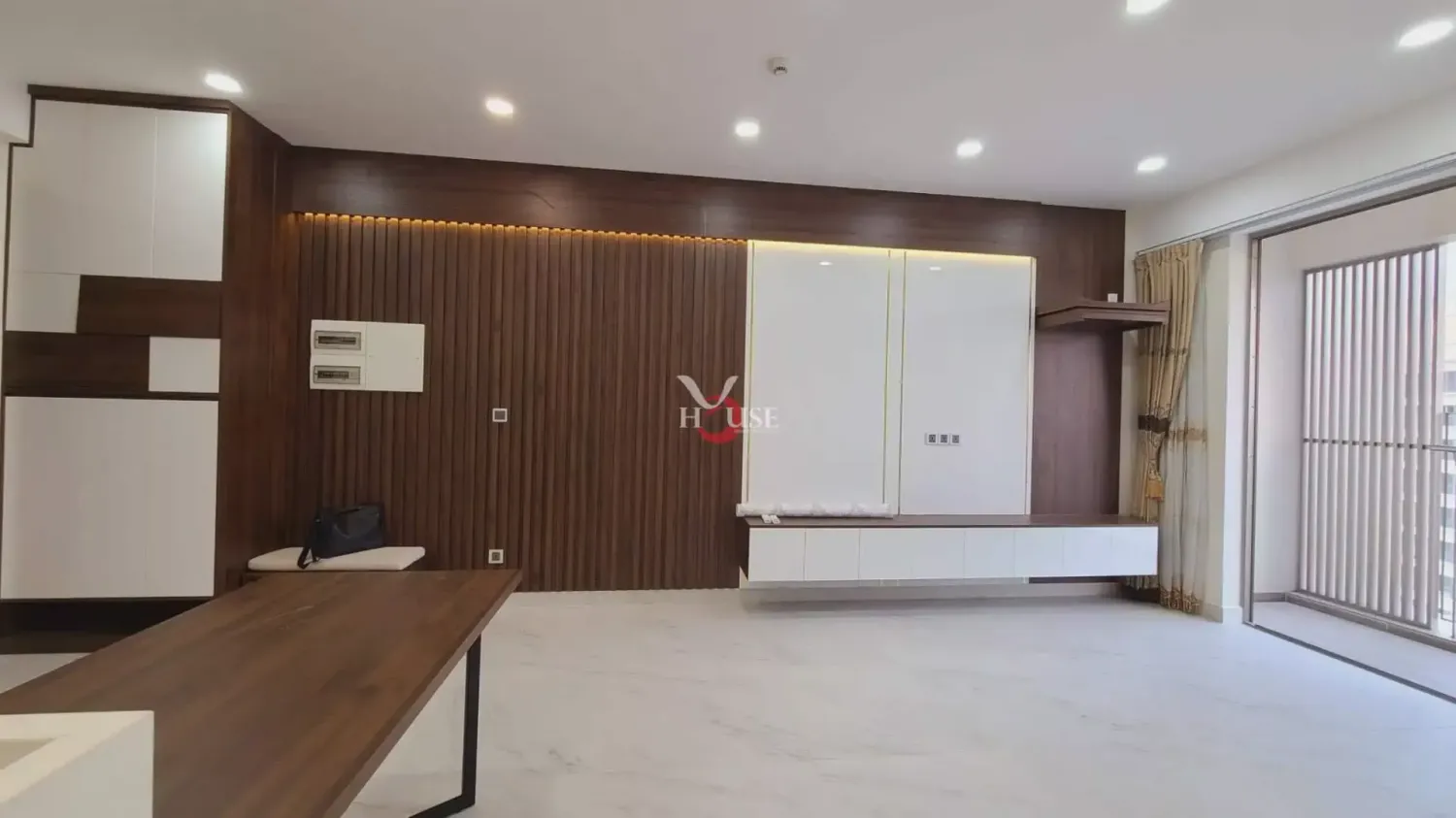 2 bedrooms Apartment in District 7, Vietnam No. 9974