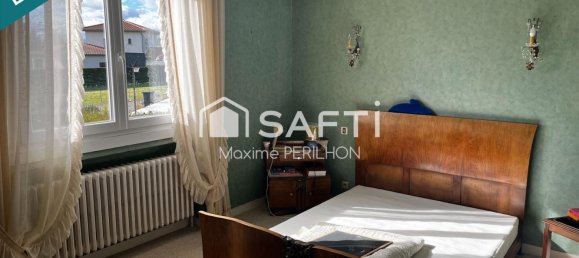 3 bedrooms House in Saint-Germain-Laval, France No. 193527 6