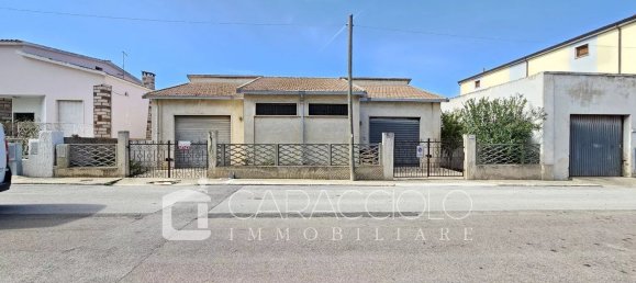 165m² Warehouse in Olbia, Italy No. 132814 15
