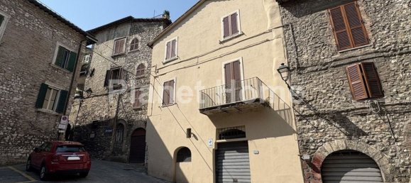 5 bedrooms Apartment in Narni, Italy No. 320036 3