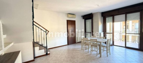 2 bedrooms Apartment in Castello d'Argile, Italy No. 273605 6