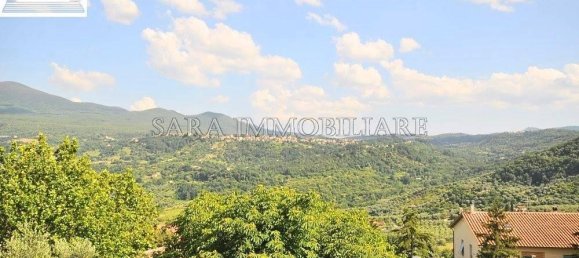 Дом с 3 комнатами в Кастель дель Пьяно, Италия № 19781 9