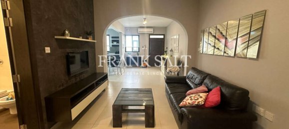 2 bedrooms Apartment in Birkirkara, Malta No. 7620 2