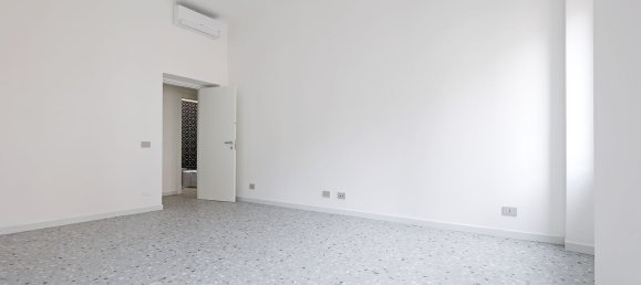 3 Schlafzimmer Wohnung in Rome, Italy, Nr. 356430 11