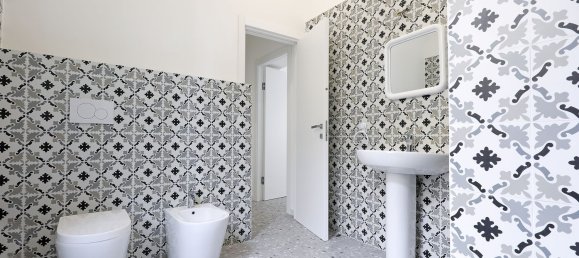 3 Schlafzimmer Wohnung in Rome, Italy, Nr. 356430 8