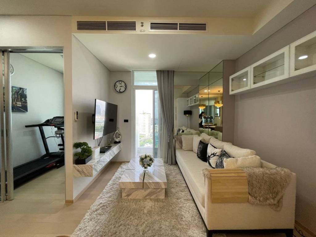 Apartamento com 3 quartos em condomínio em Phra Khanong, Thailand N.º 70775