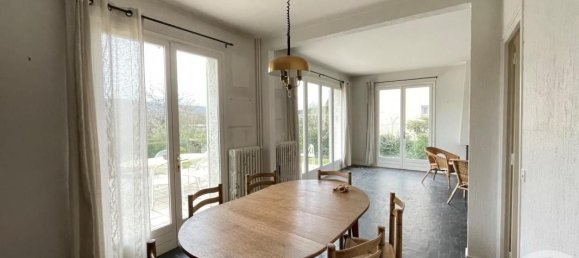 5 bedrooms House in Gif-sur-Yvette, France No. 168131 2