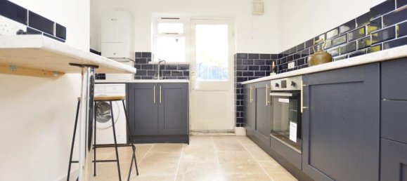 1 bedroom Apartment in London, United Kingdom No. 12486 11