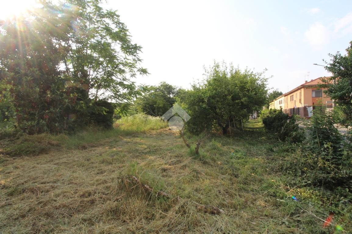 1176m² Land in Cuggiono, Italy No. 18096