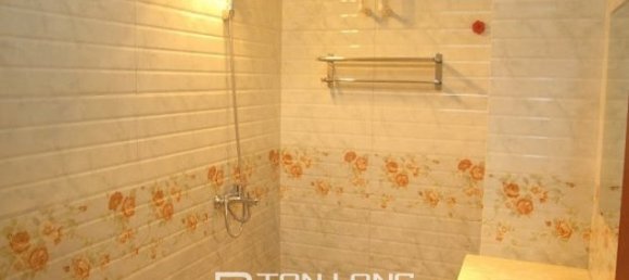 2 bedrooms Apartment in Ba Dinh, Vietnam No. 1643 5